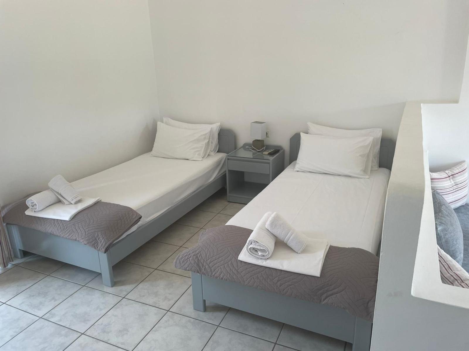 Yannis Apartments Amoudara  ภายนอก รูปภาพ