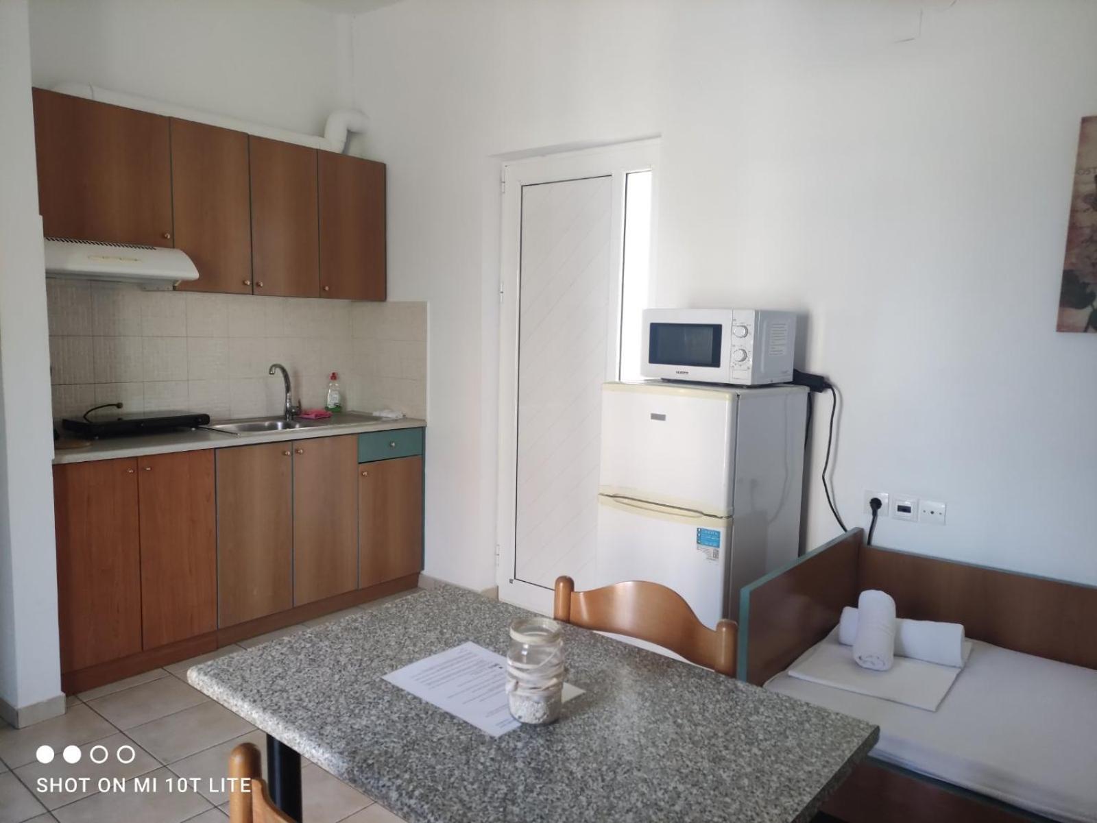 Yannis Apartments Amoudara  ภายนอก รูปภาพ