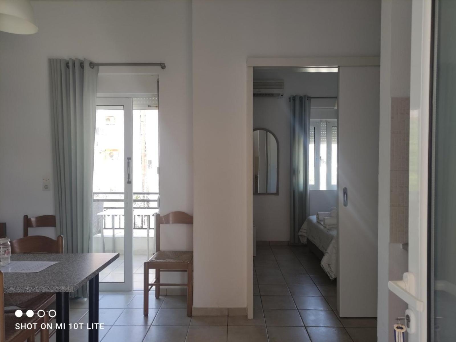 Yannis Apartments Amoudara  ภายนอก รูปภาพ