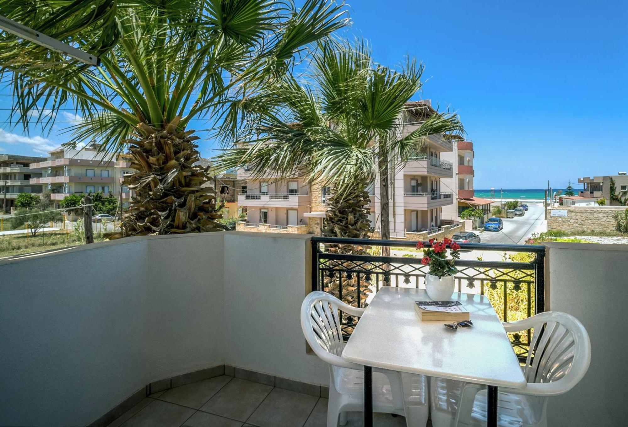 Yannis Apartments Amoudara  ภายนอก รูปภาพ
